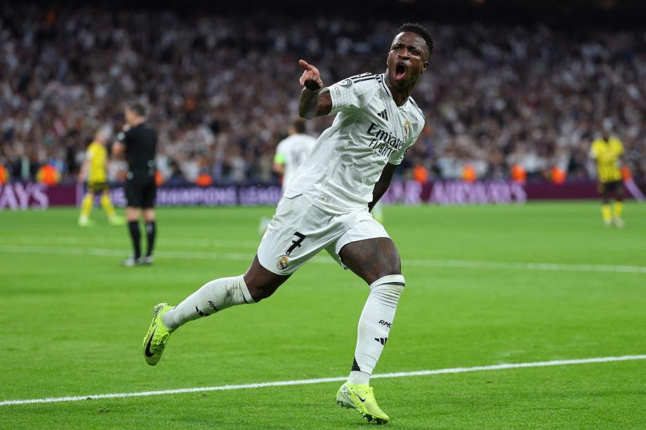 球星打入赛季第10球，状态稳步提升