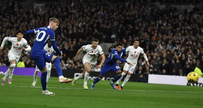 德转预热国米前锋博尼身价上涨：最低2500万欧，最高4000万欧