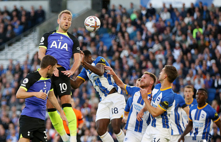 阿隆索难镇住更衣室：皇马是否需要重建？弃用功勋主帅要付出代价？