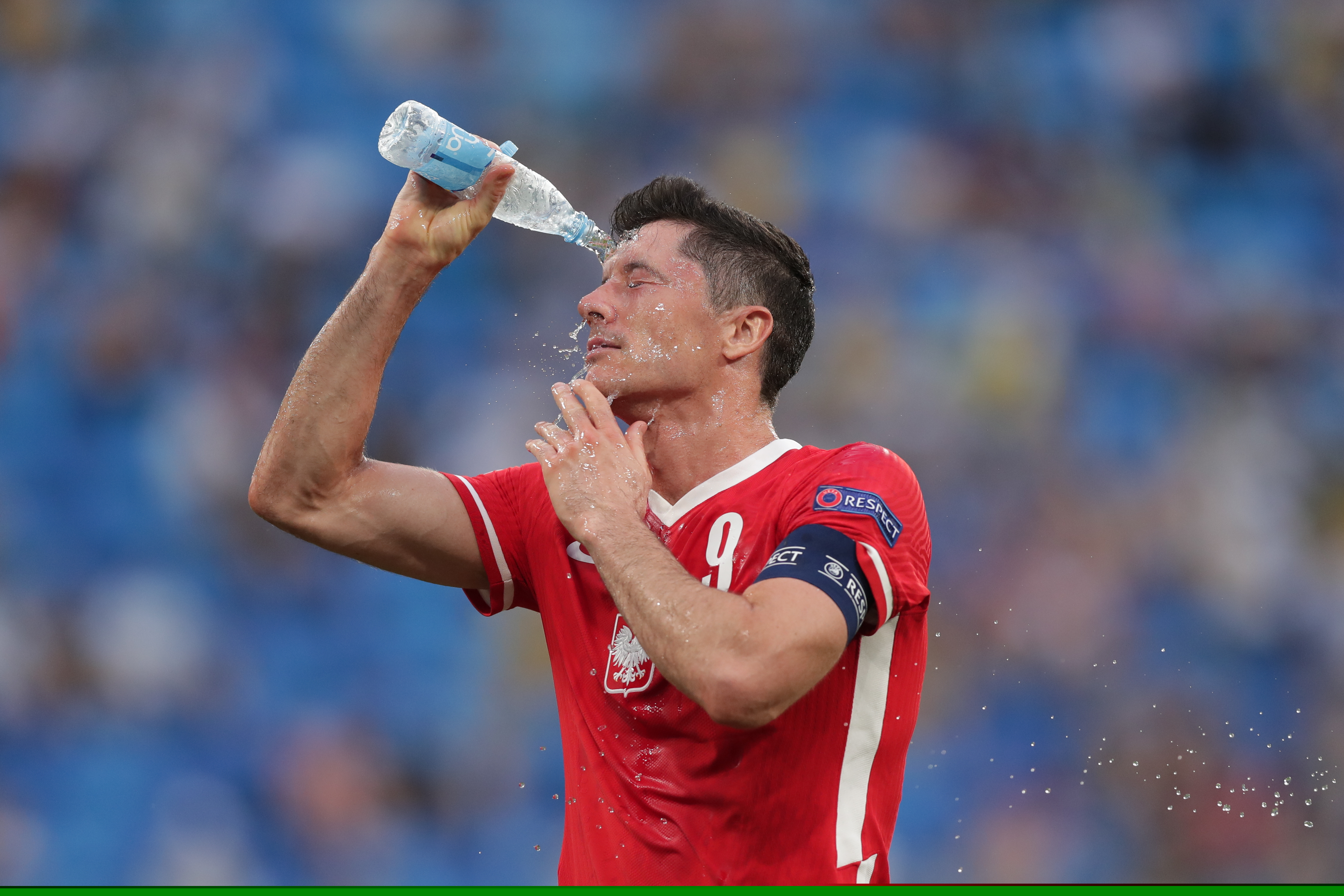 甘兹谈从国米转会米兰：虽然朋友也辱骂我，但是我从未后悔