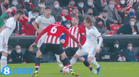 泰州主帅谈苏超夺冠：我们做得还不错，球员心理承受能力很强