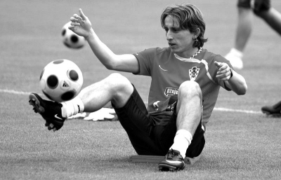 高开低走！公牛开季6胜1负&随后3胜12负跌出附加赛区