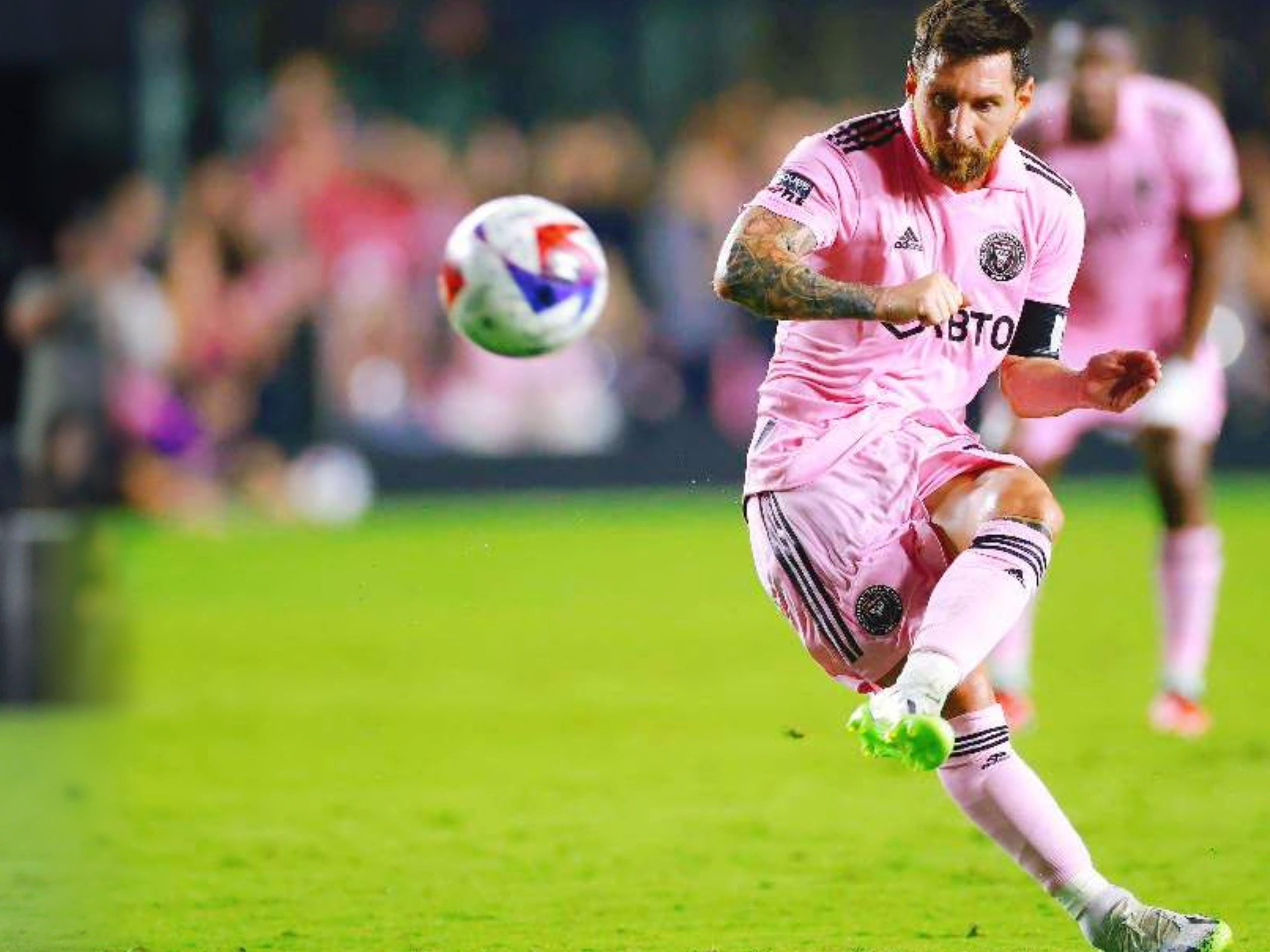 江苏男篮75-101不敌广东男篮，马国栋罚球全失，表现欠佳，新秀合同到期后离队。